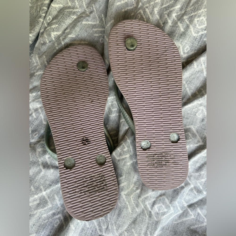 Havaianas Multicolor Flip Flops with Metallic Straps - Picture 3 of 3
